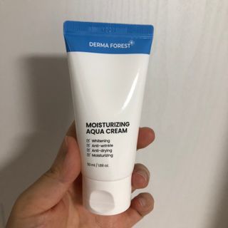 더마포레스트 모이스처라이징 아쿠아크림 / 수분크림 히알루론산 펩타이드 보습 미백 주름개선 — 5점을 준 리뷰어가 2021년 7월 올린 사용 사진