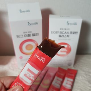 인디닥터 면역 생생 핑크 이뮨 젤리 + 타이탄 BCAA 프로틴 젤리스틱 — 5점을 준 리뷰어가 2022년 5월 올린 사용 사진