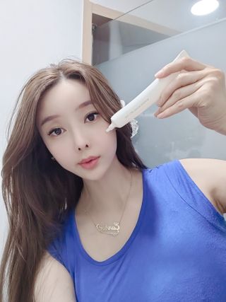 브에노 스킨셀 더마 앰플 — 5점을 준 리뷰어가 2021년 6월 올린 사용 사진