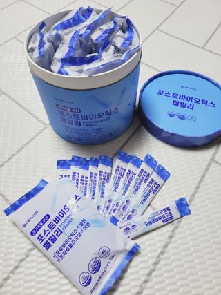 서울약사신협_포스트바이오틱스패밀리_5g x 100포 — 5점을 준 리뷰어가 2021년 3월 올린 사용 사진