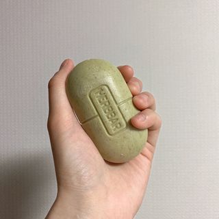 제이제이바이오 허브마사지바 올인원 알약비누 — 4.5점을 준 리뷰어가 2022년 4월 올린 사용 사진