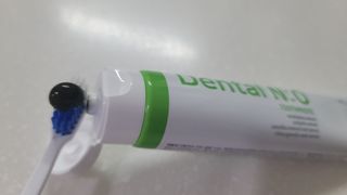 프리마인 유해균 뿐만 아니라 유익균까지 씻어내는 치약은 그만, 건강한 구강환경을 만드는 덴탈엔오 — 1점을 준 리뷰어가 2022년 4월 올린 사용 사진