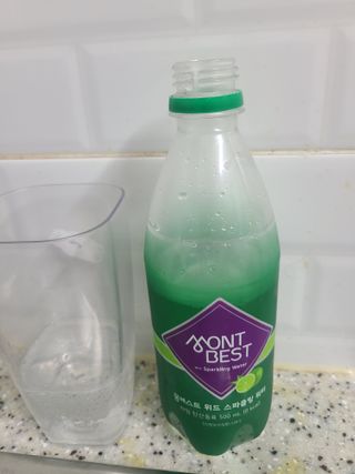 몽베스트 Montbest with Sparkling water Lime20병 — 4점을 준 리뷰어가 2022년 5월 올린 사용 사진