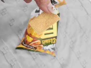 맛있게 채우는 단백질 12g, 닥터유 단백질칩 — 5점을 준 리뷰어가 2023년 12월 올린 사용 사진