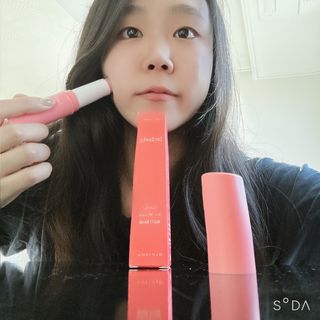 스킨큐어 산다화 카멜리아 안티 링클 멀티밤 — 4점을 준 리뷰어가 2022년 11월 올린 사용 사진