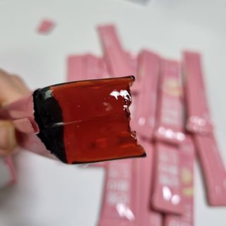 [인디닥터] 면역 생생 핑크 이뮨 젤리 — 4점을 준 리뷰어가 2022년 4월 올린 사용 사진