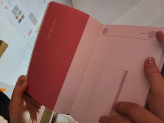 응원과 위로가 필요한 당신에게  리훈 하고싶은말 스터디 플래너 — 5점을 준 리뷰어가 2021년 5월 올린 사용 사진