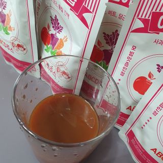 본황칠 이즙이 맛즙 ABC주스 30EA — 5점을 준 리뷰어가 2022년 7월 올린 사용 사진