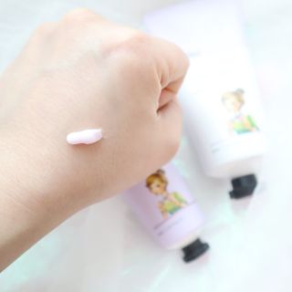 파시 FASCY 高保湿ハンドクリーム40ml+80ml セット — 5점을 준 리뷰어가 2021년 7월 올린 사용 사진