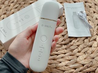 디하우트 랩 4 in 1 갈바닉 아쿠아 워터 필링기 스킨스크러버 — 4.5점을 준 리뷰어가 2021년 11월 올린 사용 사진