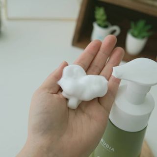 [후르디아] 아보카도 약산성 비건 여성 청결제 — 5점을 준 리뷰어가 2021년 7월 올린 사용 사진