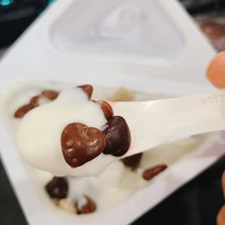 남양유업 또깍 접어 떠먹는 불가리스 2종 — 5점을 준 리뷰어가 2021년 1월 올린 사용 사진