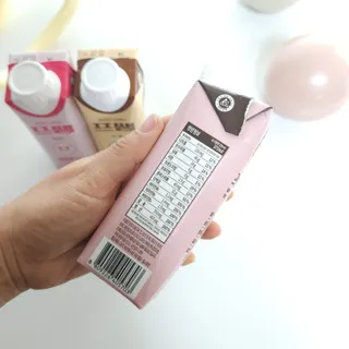 파워풀엑스 [프쌤] 더 맛있고 강력해진 고단백 음료 3종 (초코맛,딸기맛,커피맛) — 5점을 준 리뷰어가 2023년 1월 올린 사용 사진