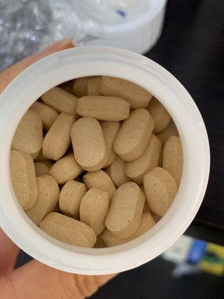 프리마인 평생 써야하는 관절의 건강을 위한 완벽설계 솔루션 관절n마디케어 플러스 120정 — 4.5점을 준 리뷰어가 2021년 11월 올린 사용 사진