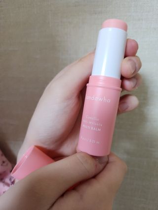 스킨큐어 산다화 카멜리아 안티 링클 멀티밤 — 5점을 준 리뷰어가 2023년 1월 올린 사용 사진