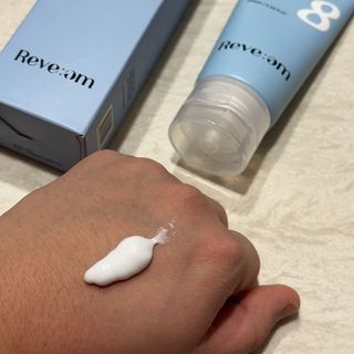 나우_ [리브엠]피부 속부터 겹겹이, 촘촘하게! 워터핏8중 수분착붙 크림 — 5점을 준 리뷰어가 2025년 1월 올린 사용 사진