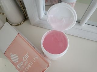 바이오오일 [바이오-오일] 드라이 스킨 젤 100ml — 5점을 준 리뷰어가 2021년 9월 올린 사용 사진