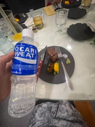 [동아오츠카] 포카리스웨트  500ml PET + 이온워터 500ml PET — 4.5점을 준 리뷰어가 2025년 6월 올린 사용 사진