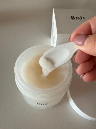 비엔디 프리용[한/영]BnD 바디 주름개선 엉덩이크림 — 5점을 준 리뷰어가 2024년 10월 올린 사용 사진