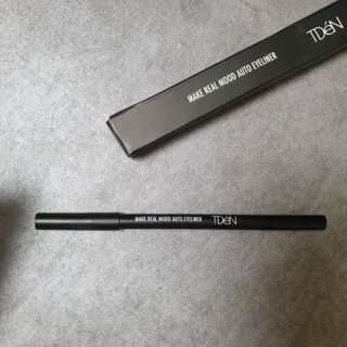 틸디앤 메이크 리얼무드 오토 아이라이너 — 4.5점을 준 리뷰어가 2021년 12월 올린 사용 사진