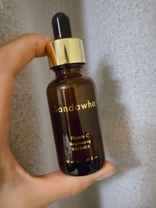 스킨큐어 산다화 비타민c 화이트닝 에센스 30ml — 5점을 준 리뷰어가 2023년 7월 올린 사용 사진