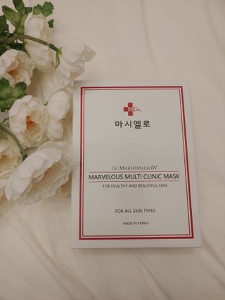 닥터마시멜로 마블러스 멀티 클리닉 마스크 — 5점을 준 리뷰어가 2021년 5월 올린 사용 사진