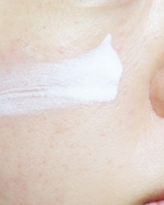 스킨큐어 산다화 유기농 레몬썬크림 — 5점을 준 리뷰어가 2022년 4월 올린 사용 사진