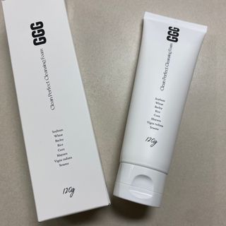 지지지 클린 퍼펙트 클렌징폼 120g — 5점을 준 리뷰어가 2022년 2월 올린 사용 사진