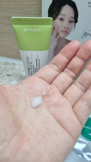 닥터플리너스 제트 큐어 크림 30ml + 제로 트러블 패치 9EA — 4점을 준 리뷰어가 2022년 3월 올린 사용 사진