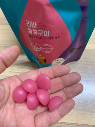 푸름웰니스 라바 쑥쑥구미 36g — 5점을 준 리뷰어가 2022년 3월 올린 사용 사진