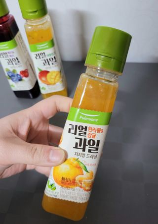 [풀무원] 리얼 과일  저지방 드레싱 240g 3종 — 5점을 준 리뷰어가 2021년 2월 올린 사용 사진