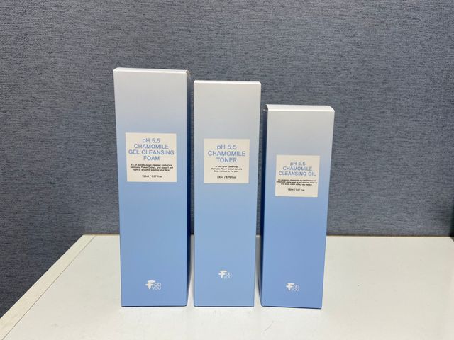 페브유 pH5.5 캐모마일 젤 클렌징 폼 + 클렌징 오일 + 토너 3종 세트 리뷰 사진