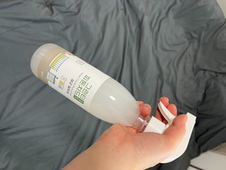 [엠메이데이] 그린티 피톤치드 감쪽같이 500ml + 손소독액 50ml — 4.5점을 준 리뷰어가 2022년 2월 올린 사용 사진