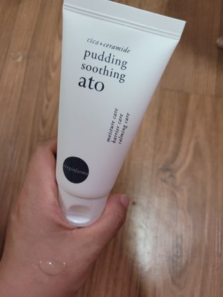 냉장고에 넣어요, 붉은 트러블 피부 다음날 진정되요 [버진팜스 푸딩수딩아토] — 5점을 준 리뷰어가 2021년 9월 올린 사용 사진