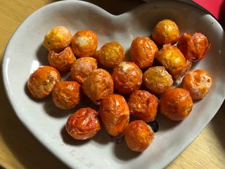 레드닥터 완숙토마토 + 통째로 동결건조한 대추방울토마토 — 5점을 준 리뷰어가 2022년 11월 올린 사용 사진