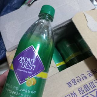 몽베스트 Montbest with Sparkling water Lemon OR Lime 20병(랜덤) — 5점을 준 리뷰어가 2021년 10월 올린 사용 사진