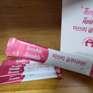 메디포스트 모비타 미쓰리 글루타치온 30포 — 5점을 준 리뷰어가 2022년 11월 올린 사용 사진