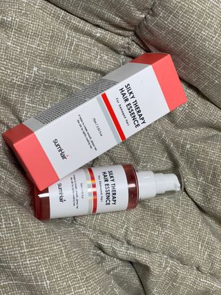썸헤어 / SUMHAIR 썸헤어 실키 테라피 헤어 에센스 — 5점을 준 리뷰어가 2021년 4월 올린 사용 사진