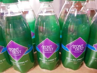 몽베스트 Montbest with Sparkling water Plain 20병 — 4점을 준 리뷰어가 2022년 6월 올린 사용 사진