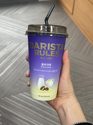 바리스타룰스 돌체 라떼 — 4점을 준 리뷰어가 2023년 4월 올린 사용 사진