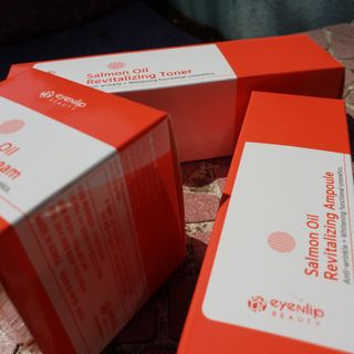 아이앤립 / EYENLIP 아이앤립 연어오일 리바이탈라이징 토너+앰플+크림 3종 세트 — 5점을 준 리뷰어가 2021년 5월 올린 사용 사진