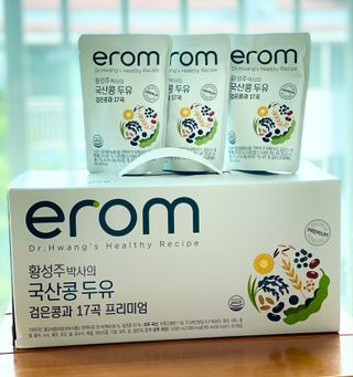 이롬 황성주 박사의 국산콩 두유 검은콩과 17곡 프리미엄 — 5점을 준 리뷰어가 2021년 5월 올린 사용 사진