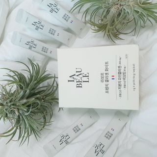 라보르 프렌치 콜라겐 화이트 — 5점을 준 리뷰어가 2022년 10월 올린 사용 사진