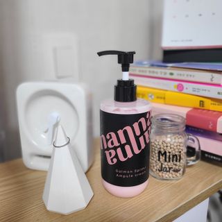 난나 살몬 스파이더 검버섯 미백 톤업 화이트닝 연어 앰플 크림 300ml 대용량 — 3점을 준 리뷰어가 2022년 8월 올린 사용 사진