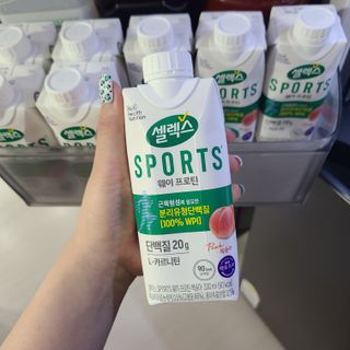 셀렉스스포츠 셀렉스 스포츠 웨이 프로틴 복숭아_ 330ml x 12팩 — 5점을 준 리뷰어가 2021년 10월 올린 사용 사진