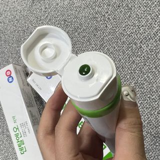 프리마인 유해균 뿐만 아니라 유익균까지 씻어내는 치약은 그만, 건강한 구강환경을 만드는 덴탈엔오 — 4.5점을 준 리뷰어가 2022년 12월 올린 사용 사진