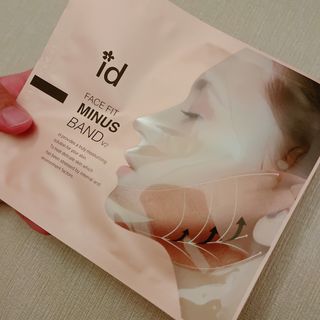 아이디플라코스메틱 아이디 페이스핏 마이너스 밴드 v2 — 5점을 준 리뷰어가 2021년 10월 올린 사용 사진