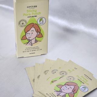 세뚜아(Cettua) 세뚜아 스티키 포어 패치 Cettua Sticky Pore Patch — 5점을 준 리뷰어가 2023년 11월 올린 사용 사진