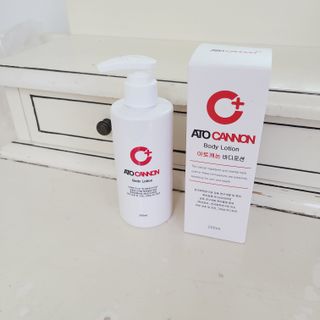 아토캐논(ATO CANNON) 아토캐논 고보습 바디로션 200ml — 5점을 준 리뷰어가 2022년 12월 올린 사용 사진