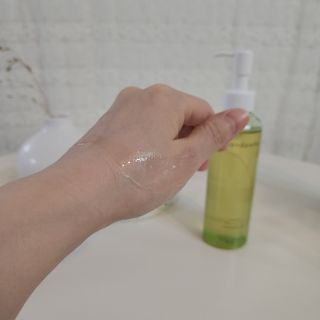 스킨큐어 산다화 순한 클렌징 동백 오일 200ml — 5점을 준 리뷰어가 2023년 3월 올린 사용 사진